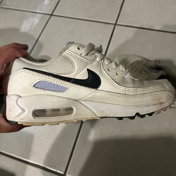 Nike Shoes - Nike Air Max Shoes